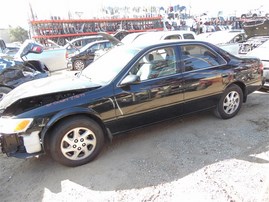 2001 TOYOTA CAMRY LE BLACK 3.0 AT Z19677